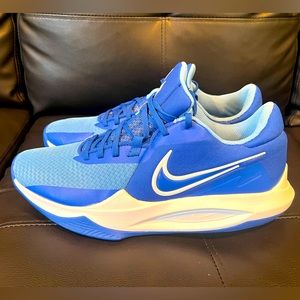 MEN’S NIKE PRECISION 6 SNEAKERS(Size 12)